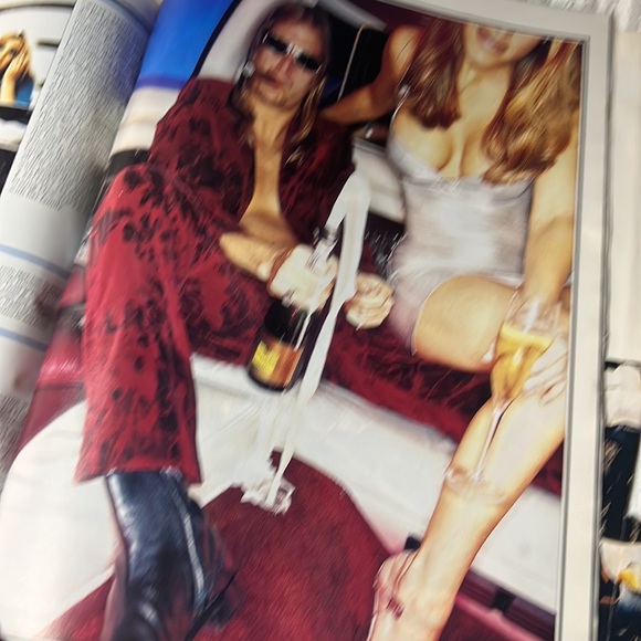 MILLENNIUM SPECIAL ROLLING STONE MAGAZINE THE PARTY 2000 DEC 1999 ISSUE 830/831 - Picture 13 of 17